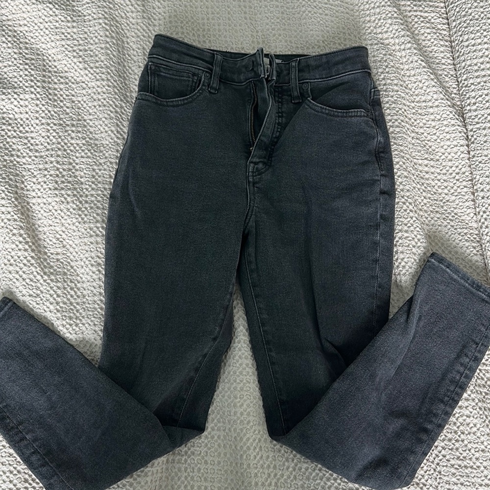 Madewell charcoal skinny curvy petite jeans